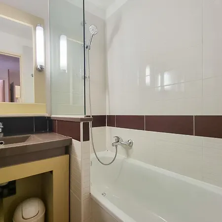Apartment Sea View 6 Pers Near The Beaches In Agay